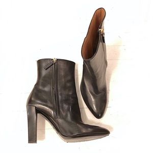 RALPH LAUREN Black High Heeled Calf Boots, Size 39